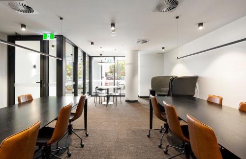 West Melbourne Apartment | North Melbourne Apartments by Urban Rest