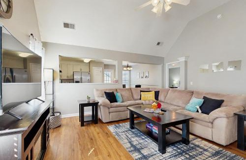 Talbot's Corner House | North Nashville Cozy
