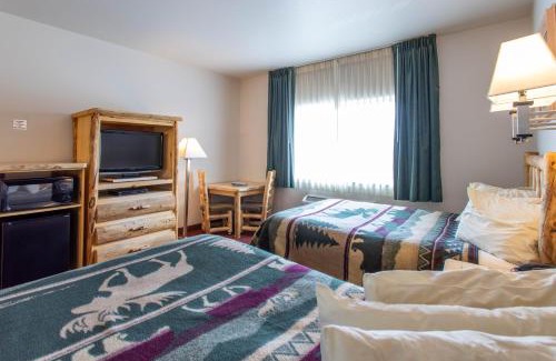 Walden Hotel | North Park Inn & Suites