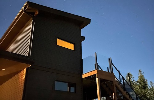 Tobermory Apartment | North Paw - Private 5 acres, 800m shoreline