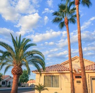 Paradise Valley Village House | North Phoenix At Your Fingertips