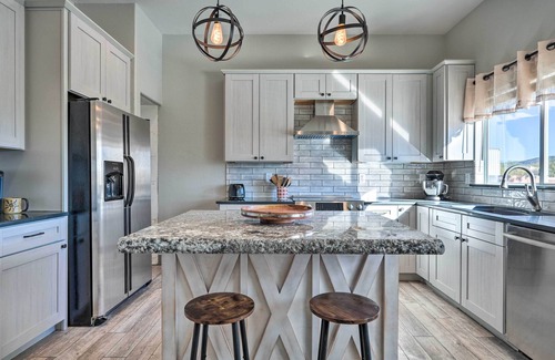 Desert Hills House | North Phoenix Desert Gem w/Yard & Hot Tub!