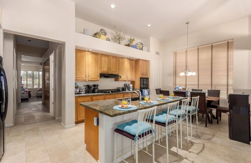 Pinnacle Hill House | North Phoenix-Glendale Resort-Style Home, Saltwater Pool Spa, Hike, Golf, Events