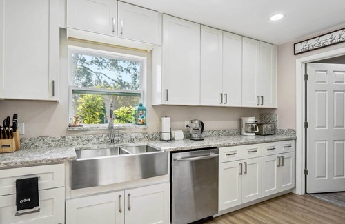 North Port House | North Port Rental Near Warm Mineral Springs Park!
