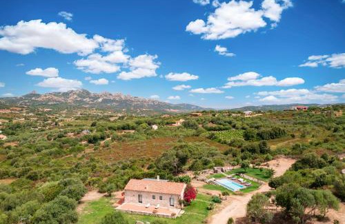 Arzachena House | North Sardinia Retreats Stazzo Liccia Barria - villa con piscina