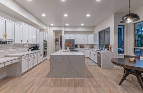 Arabian Views House | North Scottsdale Premier Luxury Oasis 4 - Peloton Room & Heated Pool