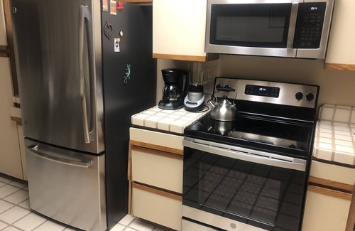 Scottsdale Ranch House | North Scottsdale.townhome at The Fountains . Clean and Safe!