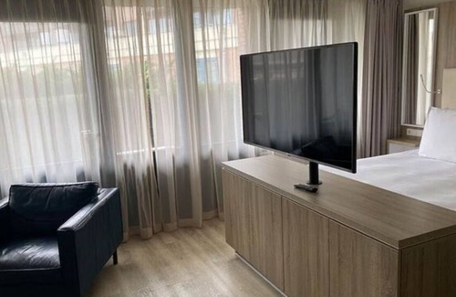Nes Hotel | North Sea Getaway – Hotel Near Dunes, Beach Trails & Ferry Port - 2 Units