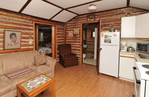 Port Elgin Cottage | North Shore Cottages