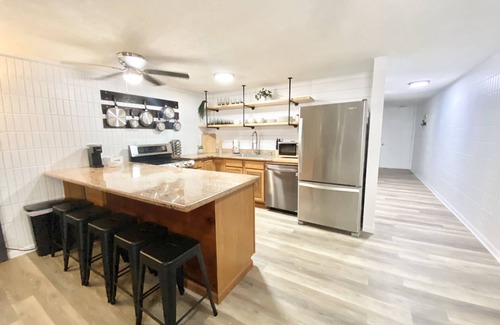 Punaluu Condo | North Shore getaway condo with pool