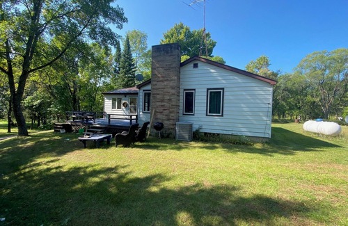 Wauksaukee Cottage | North Shores Cottage on Lake Noquebay