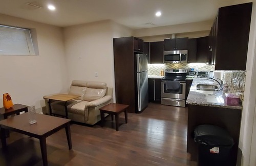 Timberlea Apartment | North Side of City 5 min to site bus One bedroom Basement