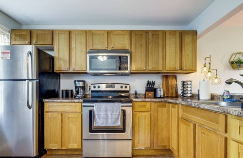 North Stonington House | North Stonington Home Near Coast + Wineries!