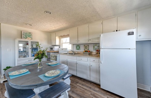 Ocean City Beach House | North Topsail Cottage Rental with Dock