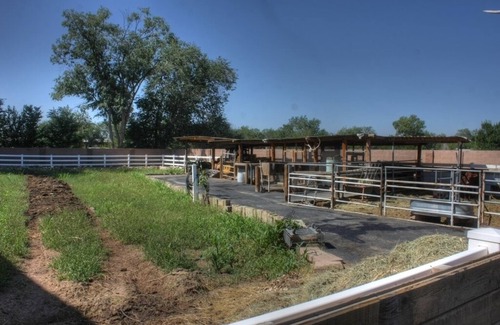 Alamedan Valley House | North Valley Albuquerque Vacation Casita - 4 BR