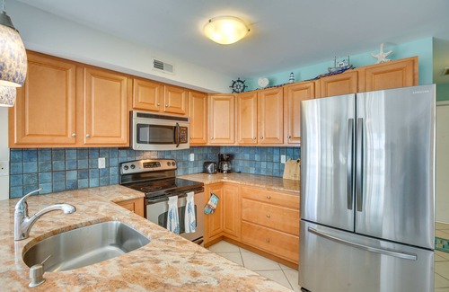 North Wildwood Condo | North Wildwood Condo - Beach Across Street!