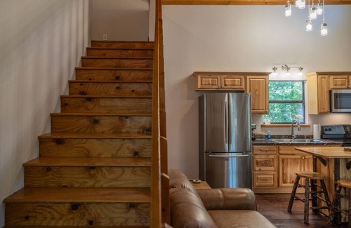 Blairsville Apartment | North Woods with Hot Tub