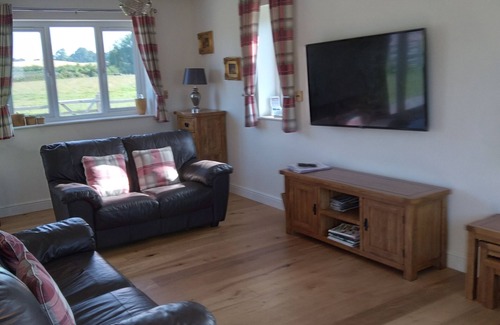 Staveley House | North yorkshire farm cottage with hot tub