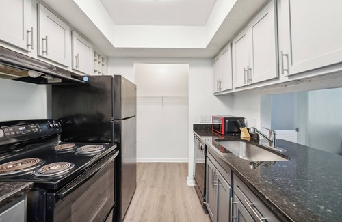 Winston - Salem Apartment | Northcliffe 405 I Fully Furnished 2 Bedroom 2 Ba