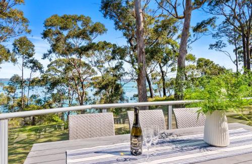 Long Beach House | Northcove Road Clifftop Living