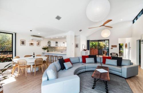 Long Beach House | Northcove Road Clifftop Living