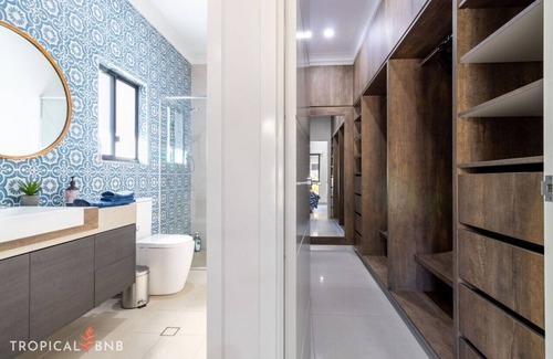 Berrimah House | Northcrest Luxury Home | 3 Bed, 2 Bath