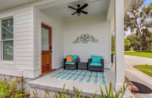 Orange Park House | Northeast Florida Retreat