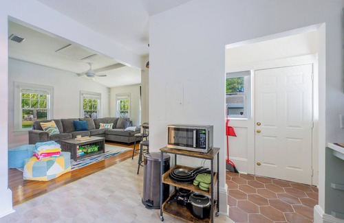 Urban Core House | Northeast Florida Retreat