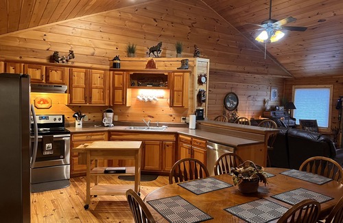 Rabun Gap Cabin | Northeast GA Mountain Cabin-Dillard GA