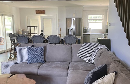 Central Lake Cottage | Northeast Torch Lake - enjoy the view and the quiet life