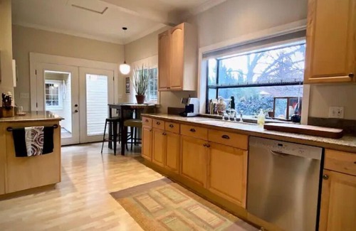 North End House | Northend Bungalow in Historical District