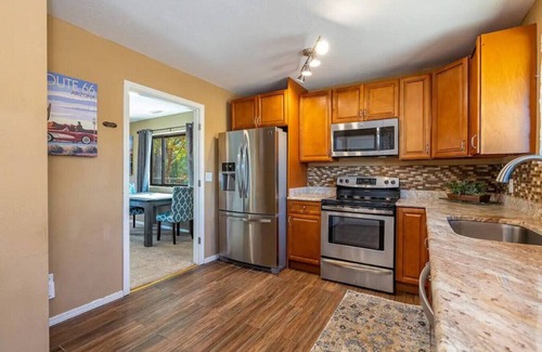 Flagstaff Apartment | Northern Arizona Cozy Base Camp~Hot Tub