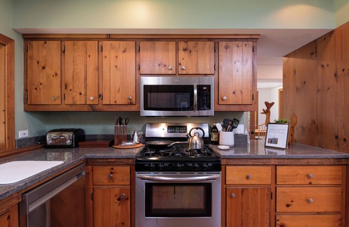 Plymouth House | Northern Comfort @ Osprey Place - Plymouth, VT