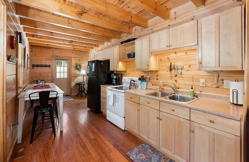 Oscoda Cottage | Northern Exposure Oscoda Cottage