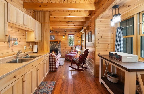 Oscoda Cottage | Northern Exposure Oscoda Cottage