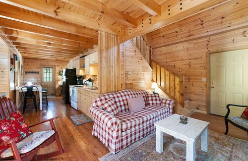 Oscoda Cottage | Northern Exposure Oscoda Cottage