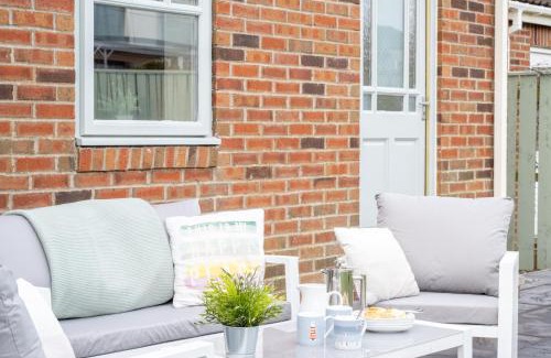 Beadnell House | Northern Hideaways Shore Cottage, Beadnell