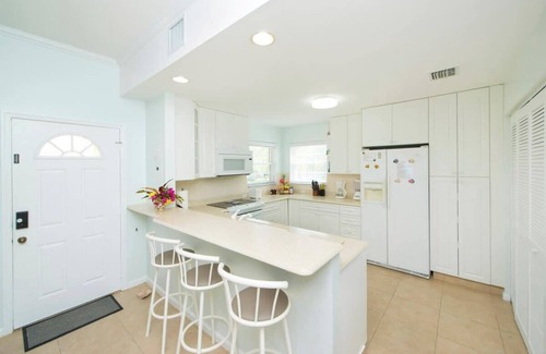 North Side Condo | Northern Lights #6 Oceanfront Condo on Northside