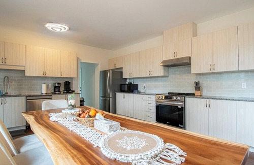 Lake of Bays Cottage | Northern Lights Chalet