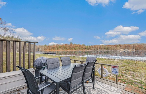 Gaylord Cottage | Northern MI Getaway w/Lake Views! Near Boyne Mt!