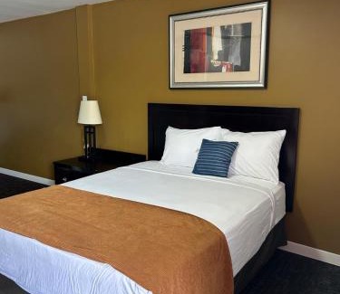 Algoma District Hotel | NORTHERN MOTEL