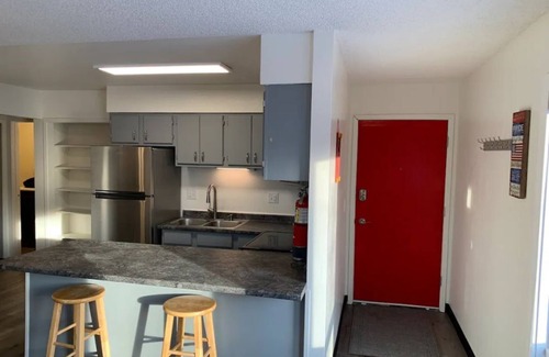 Airport Heights Community Council Apartment | Northern Nights your Modern Home Away From Home