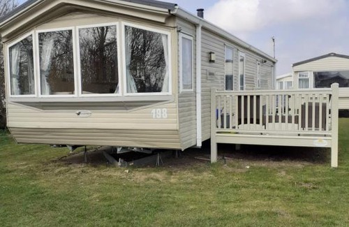 Ulrome House | Northfield 198