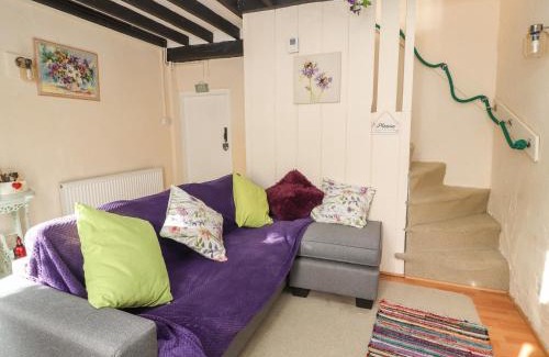 Holywell House | Northgate Cottage
