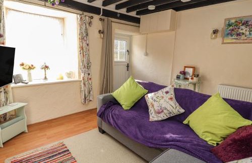 Holywell House | Northgate Cottage