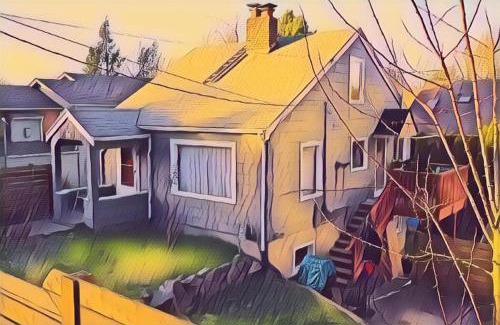 Maple Leaf Apartment | Northgate Station
