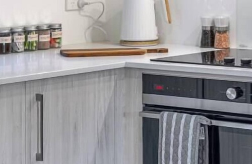 Papanui House | Northlands Escape - 2 Bed 1 Bath