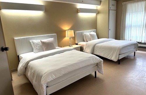 Owen Sound Hotel | Northova Residence