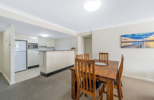 Port Macquarie Apartment | Northpoint 402 - One Bedroom Spacious Water View Apartment
