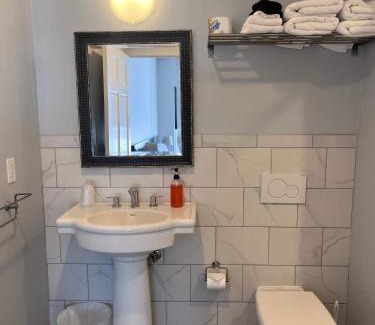 Northport House | Northport Inn Boutique Hotel R205